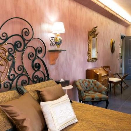 Animosa Suites Castiglione De Sicilia Eksteriør bilde