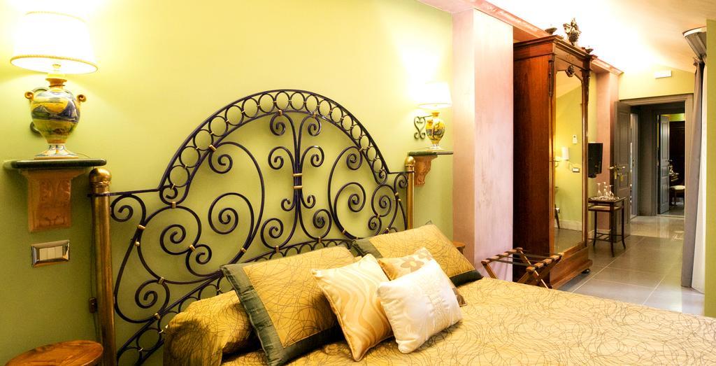 Animosa Suites Castiglione De Sicilia Eksteriør bilde